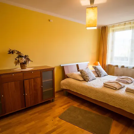 Marjo Z Basenem Alpesi faház *