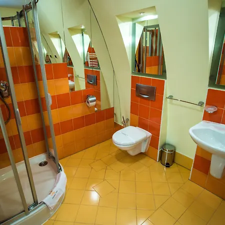 Marjo Z Basenem Kościelisko