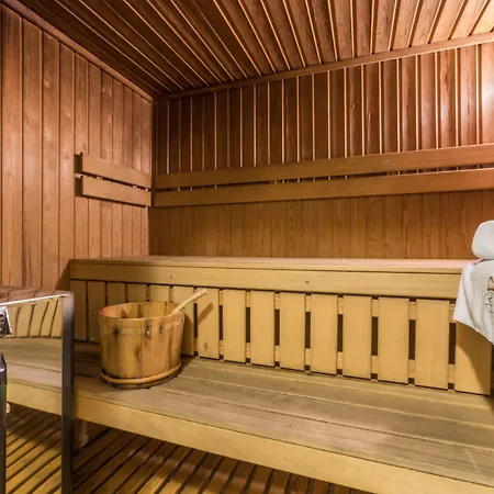 Marjo Z Basenem Kościelisko