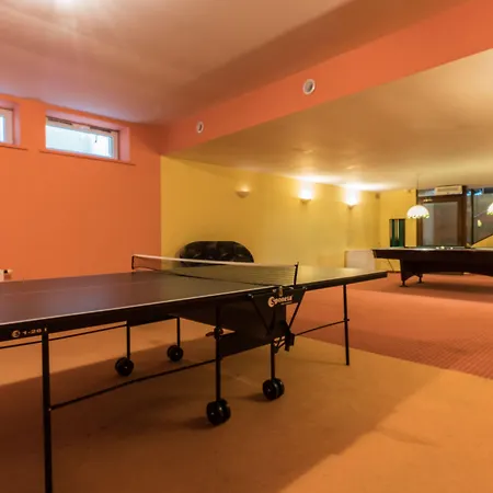 Marjo Z Basenem Kościelisko