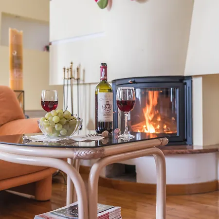 Marjo Z Basenem Alpesi faház *