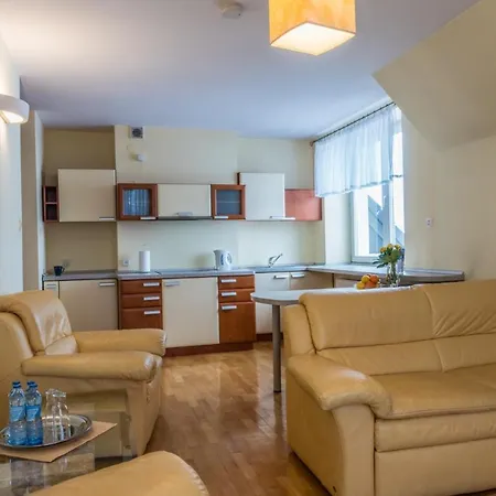 Alpesi faház Marjo Z Basenem Kościelisko