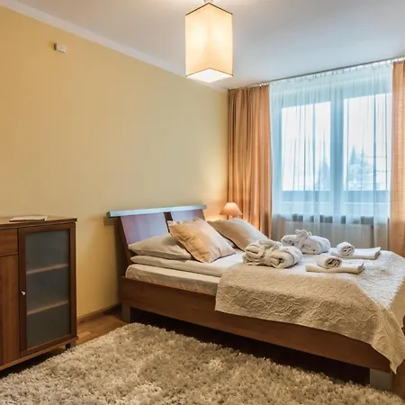 Alpesi faház Marjo Z Basenem Kościelisko