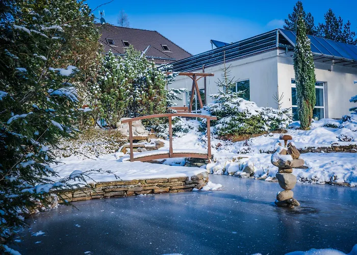 Marjo Z Basenem 考斯赛力克