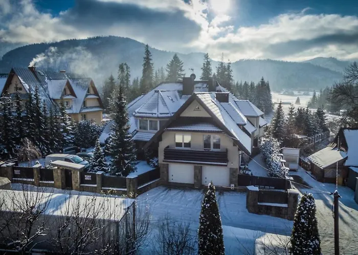 Marjo Z Basenem * 考斯赛力克